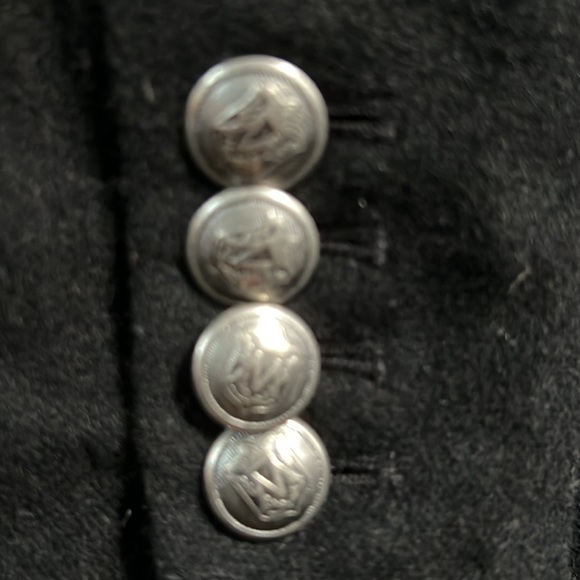 Club Monaco wool blazer with button front and fleur de lis crest on pocket - Picture 4 of 8